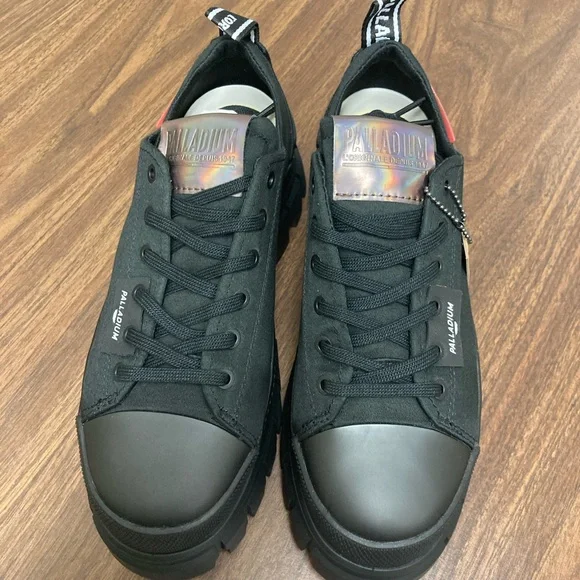 Palladium Womens low top boots - Picture 3 of 8